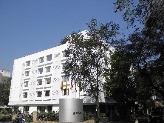 Hotel Woodland Πούνε Εξωτερικό φωτογραφία