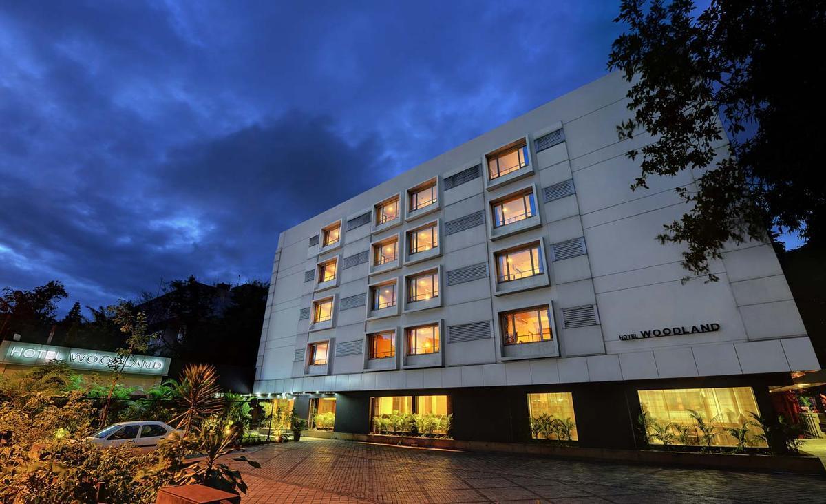 Hotel Woodland Πούνε Εξωτερικό φωτογραφία
